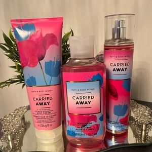 Bath and body works carried away set